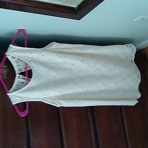 Monteau sleeveless lace dress with keyhole back